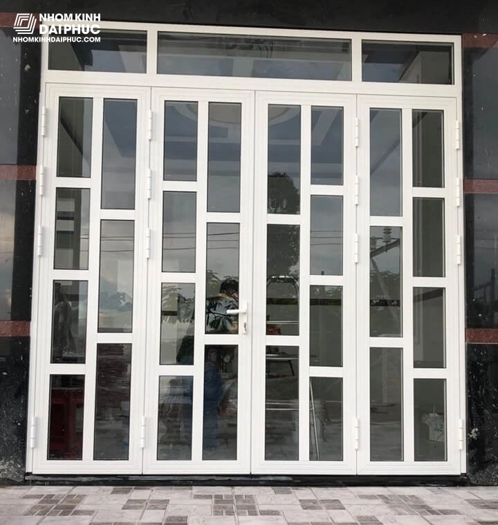 Cửa nhôm xingfa 4 cánh màu trắng
