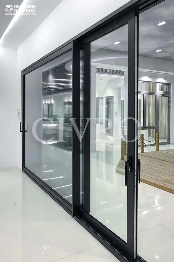 Cửa nhôm kính CIVRO mở trượt sử dụng phụ kiện cao cấp CMECH